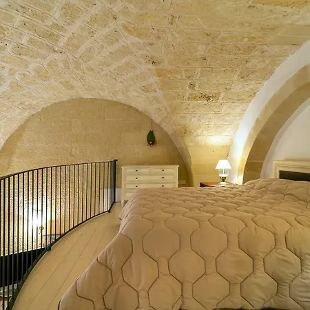 Dei Baroni * Lecce